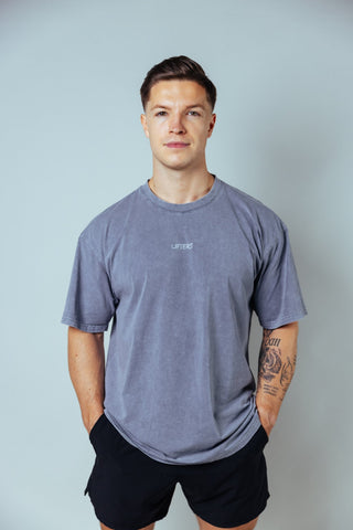 Leicht, schweißableitend und langlebig – dein Oversize-Shirt hält selbst die härtesten Workouts aus.
