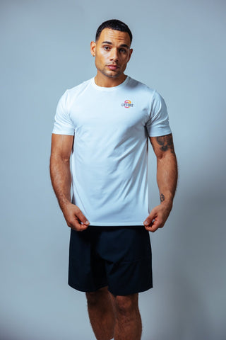 Auch nach vielen Waschgängen bleibt dein Shirt in Topform – kein Ausleiern, kein Verblassen.